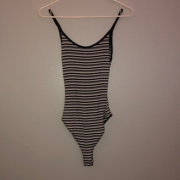 Forever 21 Body Suit<3 - Picture 3 of 4